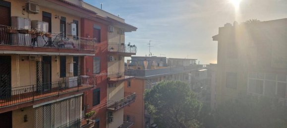 Apartamento de 4 divisões em San Giovanni la Punta, Italy N.º 72514 5