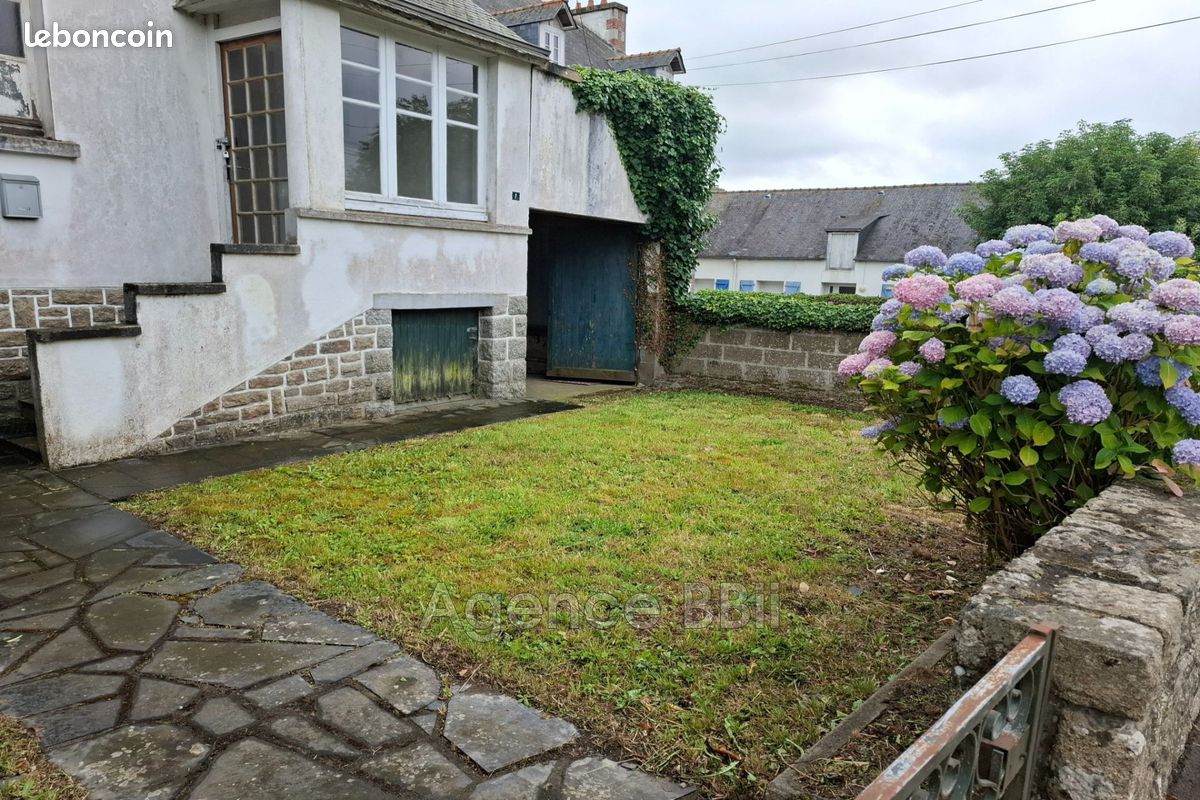 3 Schlafzimmer Haus in Corlay, France, Nr. 284585