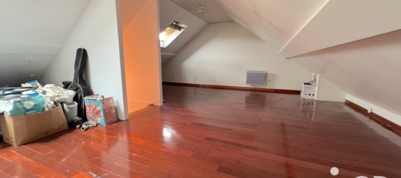 4 bedrooms House in Tremblay-en-France, France No. 348049 9