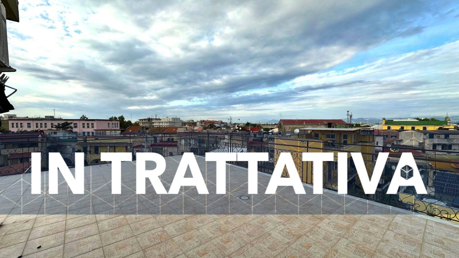 3غرفة شقة في Pomigliano d'Arco, Italy رقم 24628