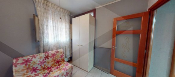 3-salle Appartement à Pomigliano d'Arco, Italy No. 24628 21