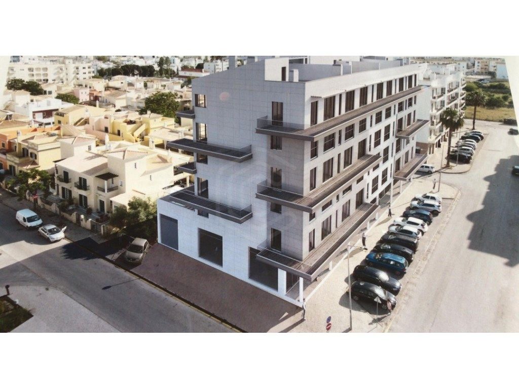 712m² Land in Quelfes, Portugal No. 322065