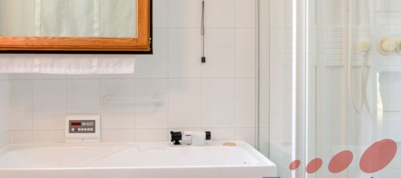 4 rooms Apartment in Gaggio Montano, Italy No. 154987 9