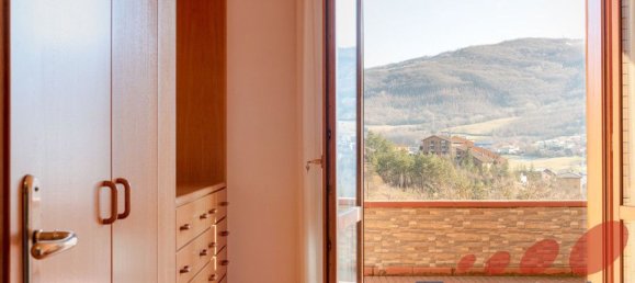 4 rooms Apartment in Gaggio Montano, Italy No. 154987 11