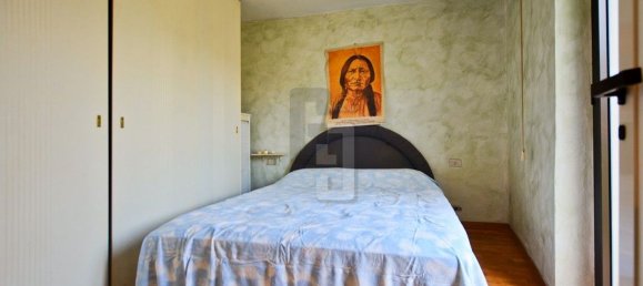 4 rooms House in Calenzano, Italy No. 35517 2