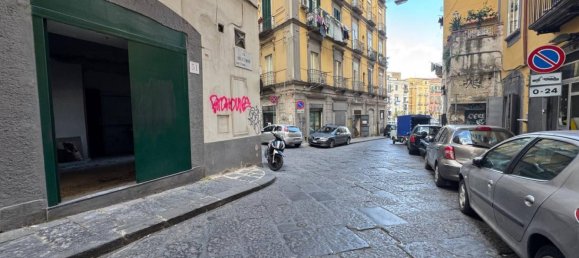 1 bedroom Apartment in Naples, Italy No. 257514 8