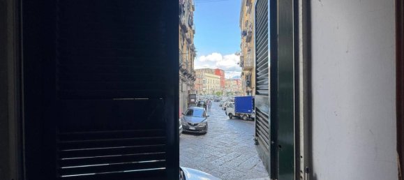1 bedroom Apartment in Naples, Italy No. 257514 3