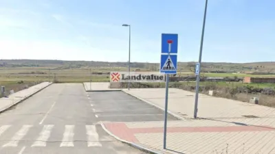 Terreno en Ávila, Spain 161 m² No. 210898