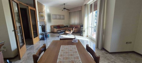 4 bedrooms Penthouse in Fossombrone, Italy No. 343933 4