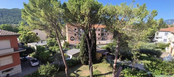 4 bedrooms Penthouse in Fossombrone, Italy No. 343933 9