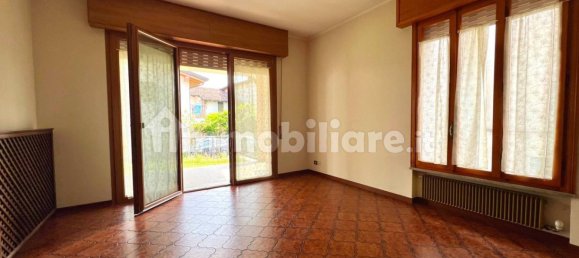 3 Schlafzimmer Villa in Pordenone, Italy, Nr. 280771 5