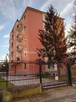 2 bedrooms Apartment in Milan, Italy No. 277037