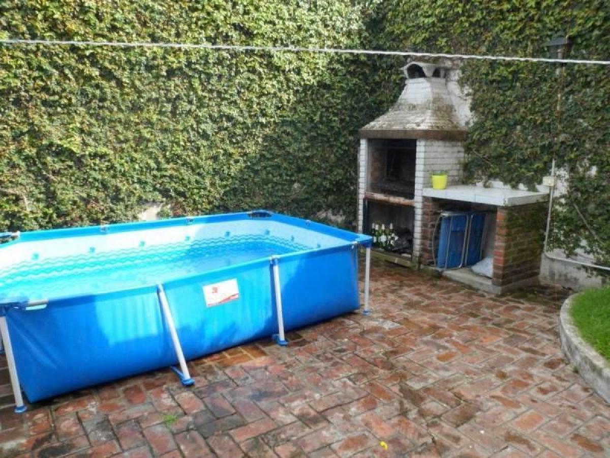 2 bedrooms House in Buenos Aires, Argentina No. 68439