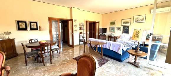 5 rooms Apartment in Bologna, Italy No. 280491 8