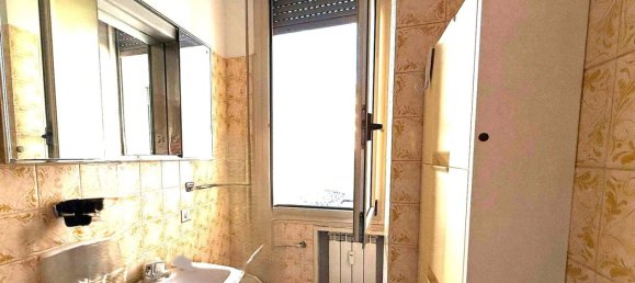 5 rooms Apartment in Bologna, Italy No. 280491 23