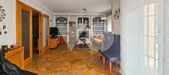 Adosado de 4 dormitorios en Alcorcón, Spain No. 191459 10