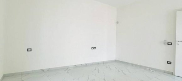 3 bedrooms Villa in Giugliano in Campania, Italy No. 292027 34