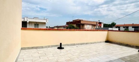 3 bedrooms Villa in Giugliano in Campania, Italy No. 292027 32