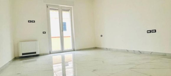 3 bedrooms Villa in Giugliano in Campania, Italy No. 292027 36