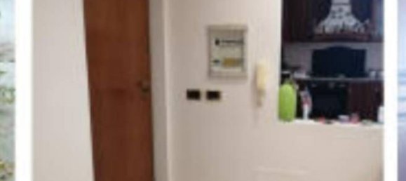 3-salle Appartement à Davoli, Italy No. 294390 8