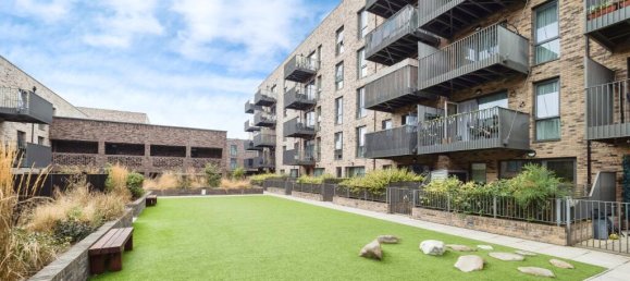 1 bedroom Apartment in Beckton, United Kingdom No. 11455 17