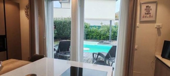 Villa de 5 habitaciónes en San Giuliano Milanese, Italy No. 33372 3