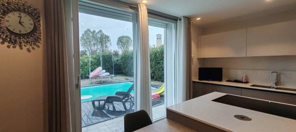 Villa de 5 habitaciónes en San Giuliano Milanese, Italy No. 33372 2