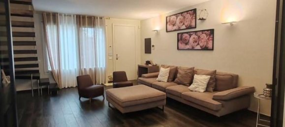 Villa de 5 habitaciónes en San Giuliano Milanese, Italy No. 33372 5