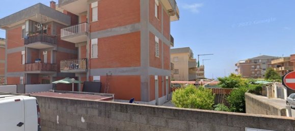 Квартира с 3 комнатами в Ардеа, Италия № 164413 4