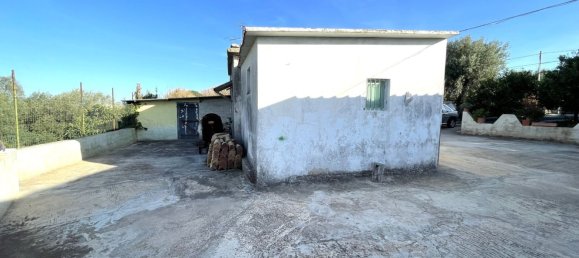 4 rooms Villa in Floridia, Italy No. 89190 5