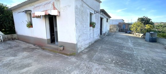 4 rooms Villa in Floridia, Italy No. 89190 13