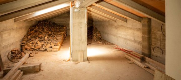 Дом с 7 комнатами в Монтефьорино, Италия № 169299 11