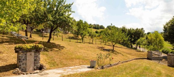 Дом с 7 комнатами в Монтефьорино, Италия № 169299 20