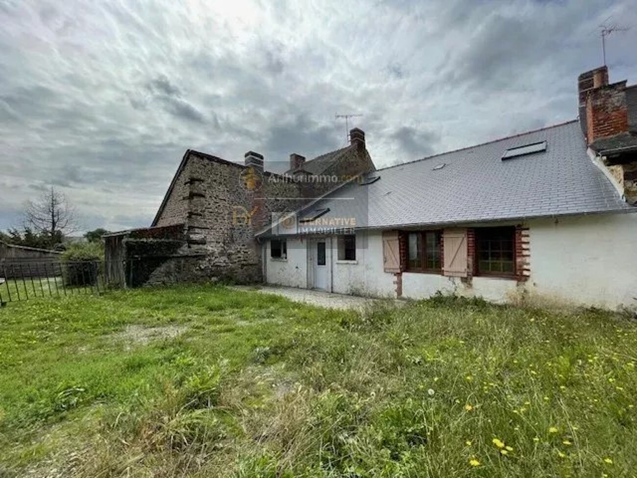 4 Schlafzimmer Haus in Bais, France, Nr. 276087