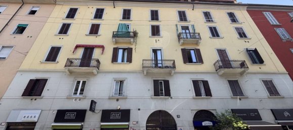 Studio in Milan, Italy No. 313885 13