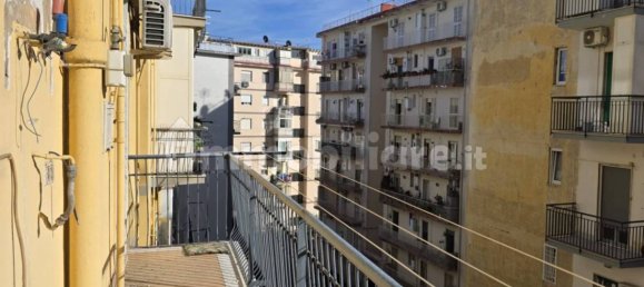 1 Schlafzimmer Wohnung in Naples, Italy, Nr. 321870 2