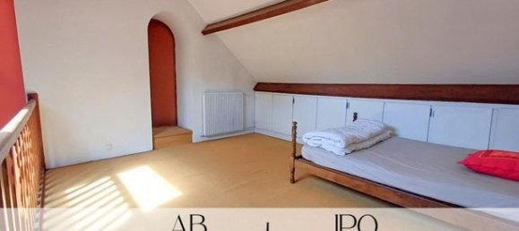 4 Schlafzimmer Haus in Epone, France, Nr. 281313 12