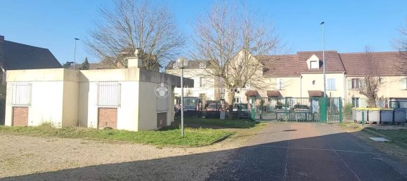 Apartamento de 1 dormitorio en Villiers-le-Bel, France No. 146629 11