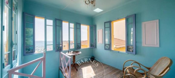 5 bedrooms Villa in Grasse, France No. 340811 12