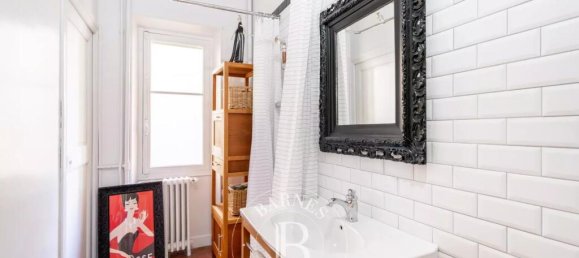 5 bedrooms Villa in Grasse, France No. 340811 9