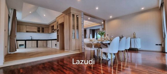 3 bedrooms Villa in Pattaya, Thailand No. 13141 13