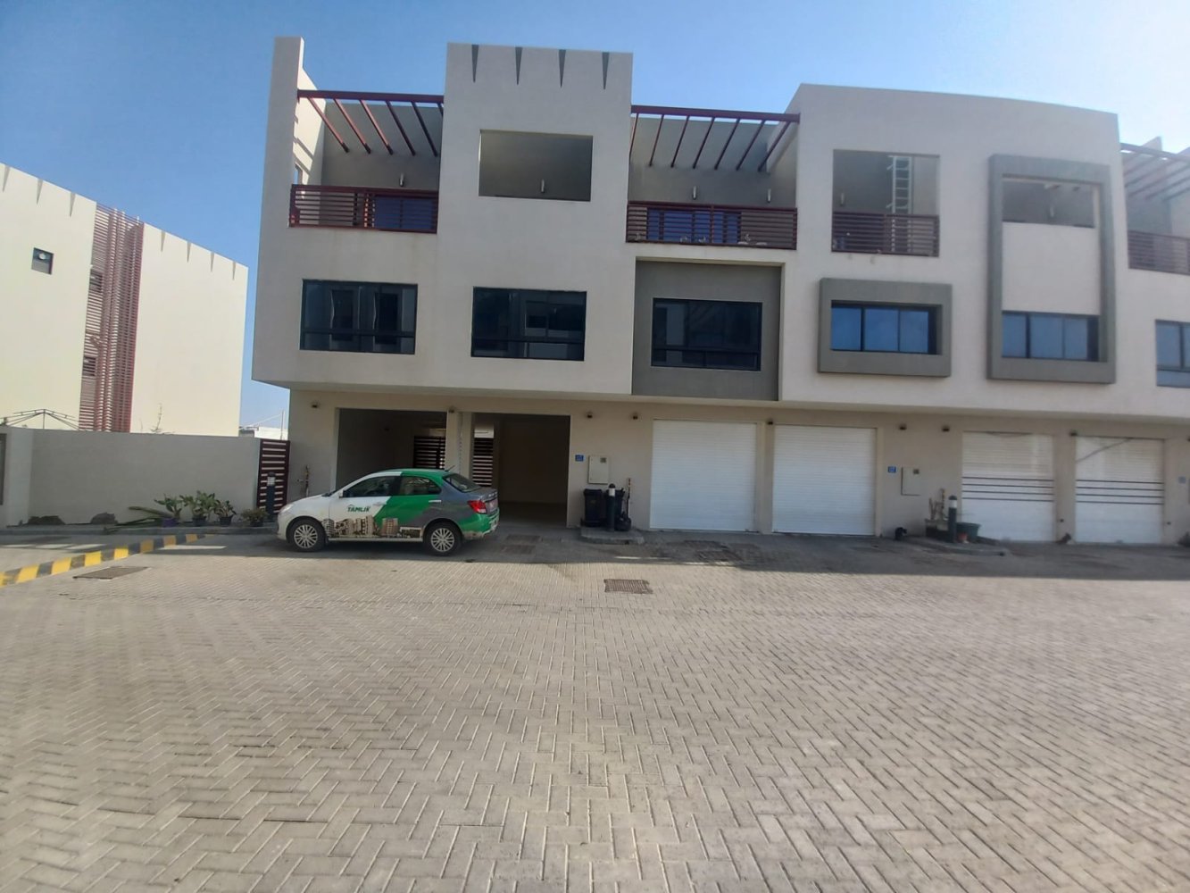 4 Schlafzimmer Villa in As Sib, Oman, Nr. 1057