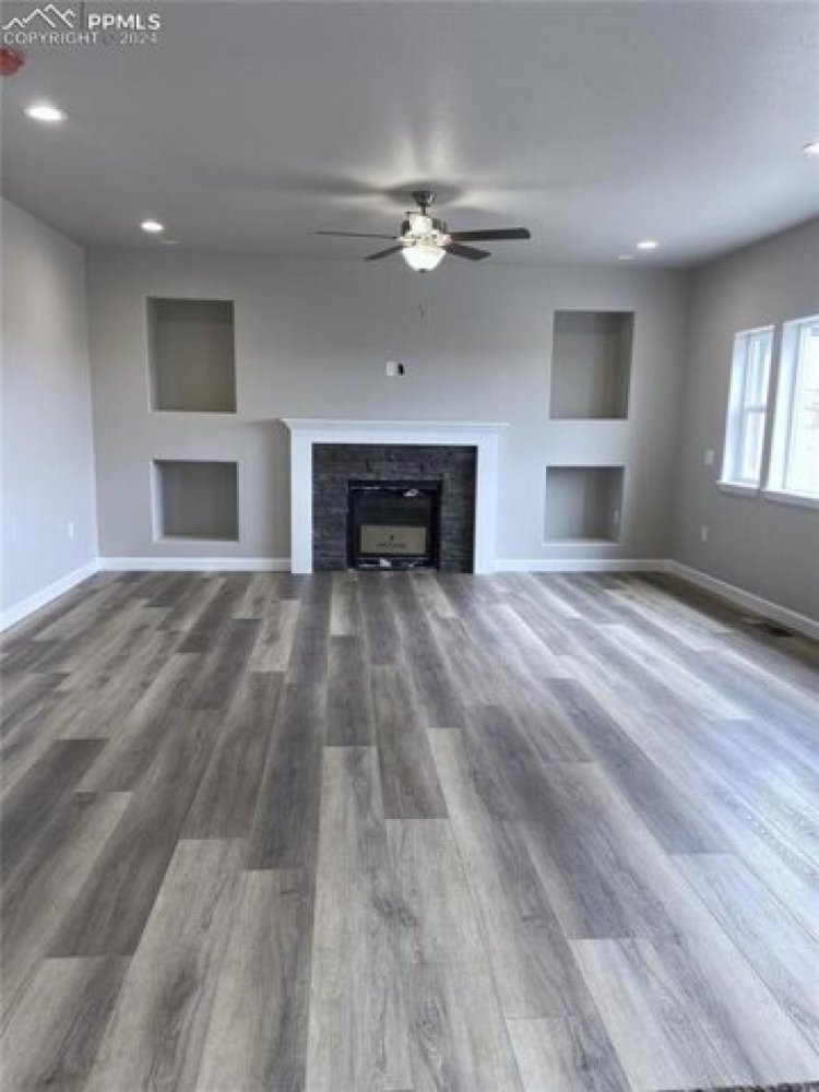 4 bedrooms House in Colorado Springs, USA No. 437746