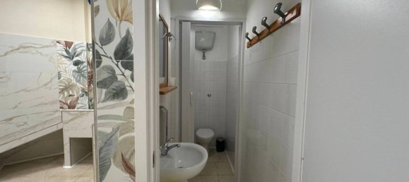 2-Zimmer Gewerbliche Immobilie in Rome, Italy, Nr. 327715 9