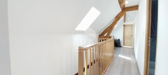 3 bedrooms House in Blois, France No. 70007 7