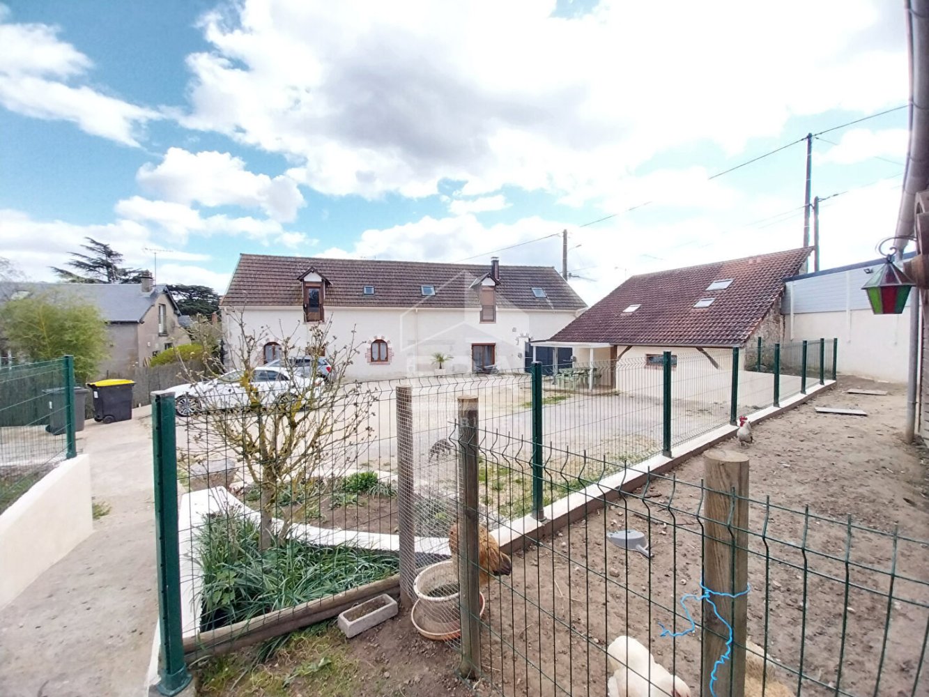 3 bedrooms House in Blois, France No. 70007