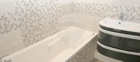 3 bedrooms Apartment in Colombes, France No. 321627 8