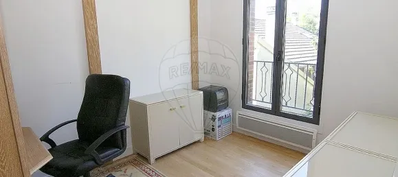 3 bedrooms Apartment in Colombes, France No. 321627 10