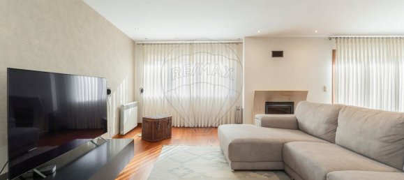 4 bedrooms House in Mindelo, Portugal No. 185815 9