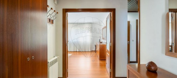 4 bedrooms House in Mindelo, Portugal No. 185815 4